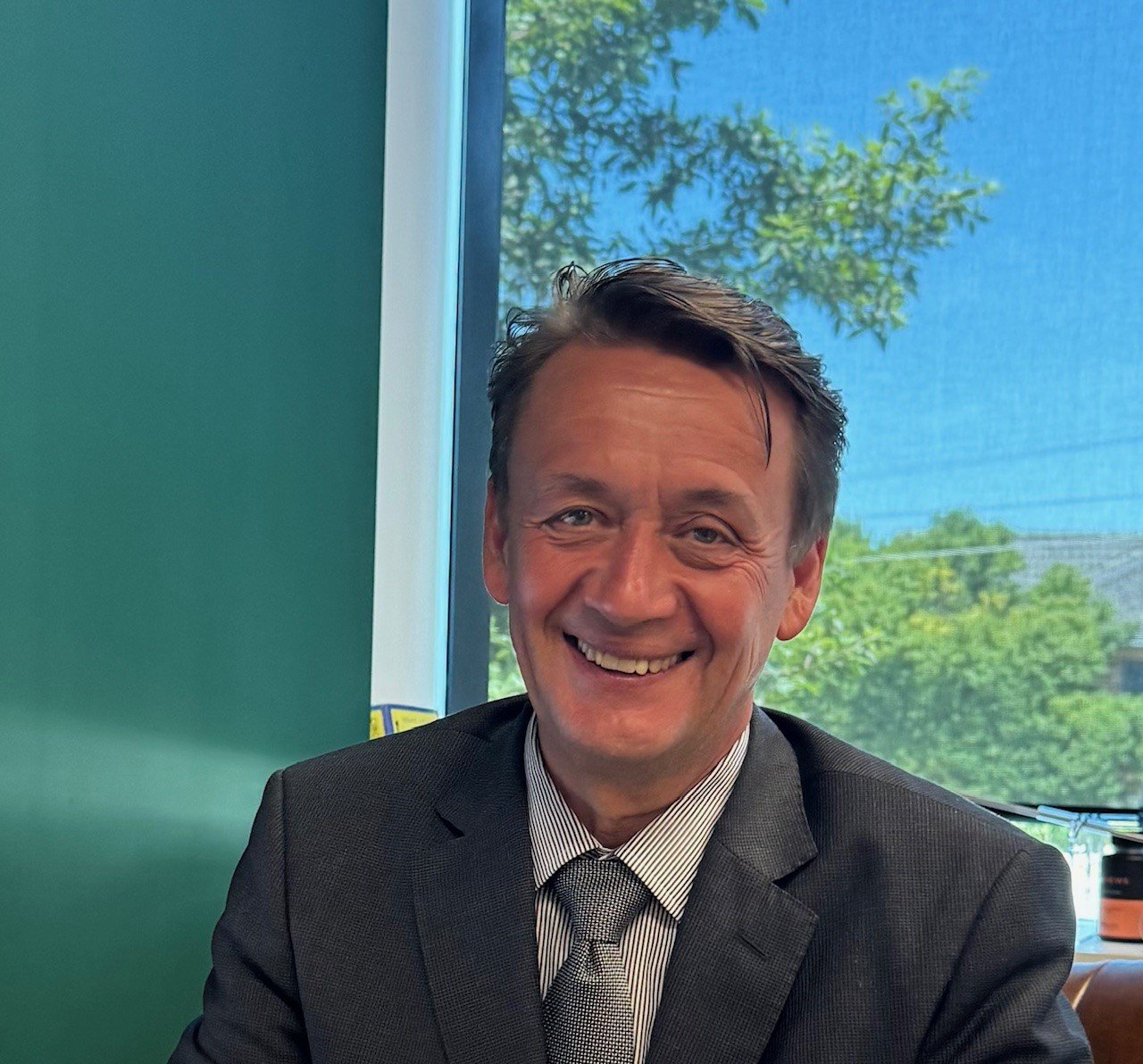 Dr Oliver Florica FRACS